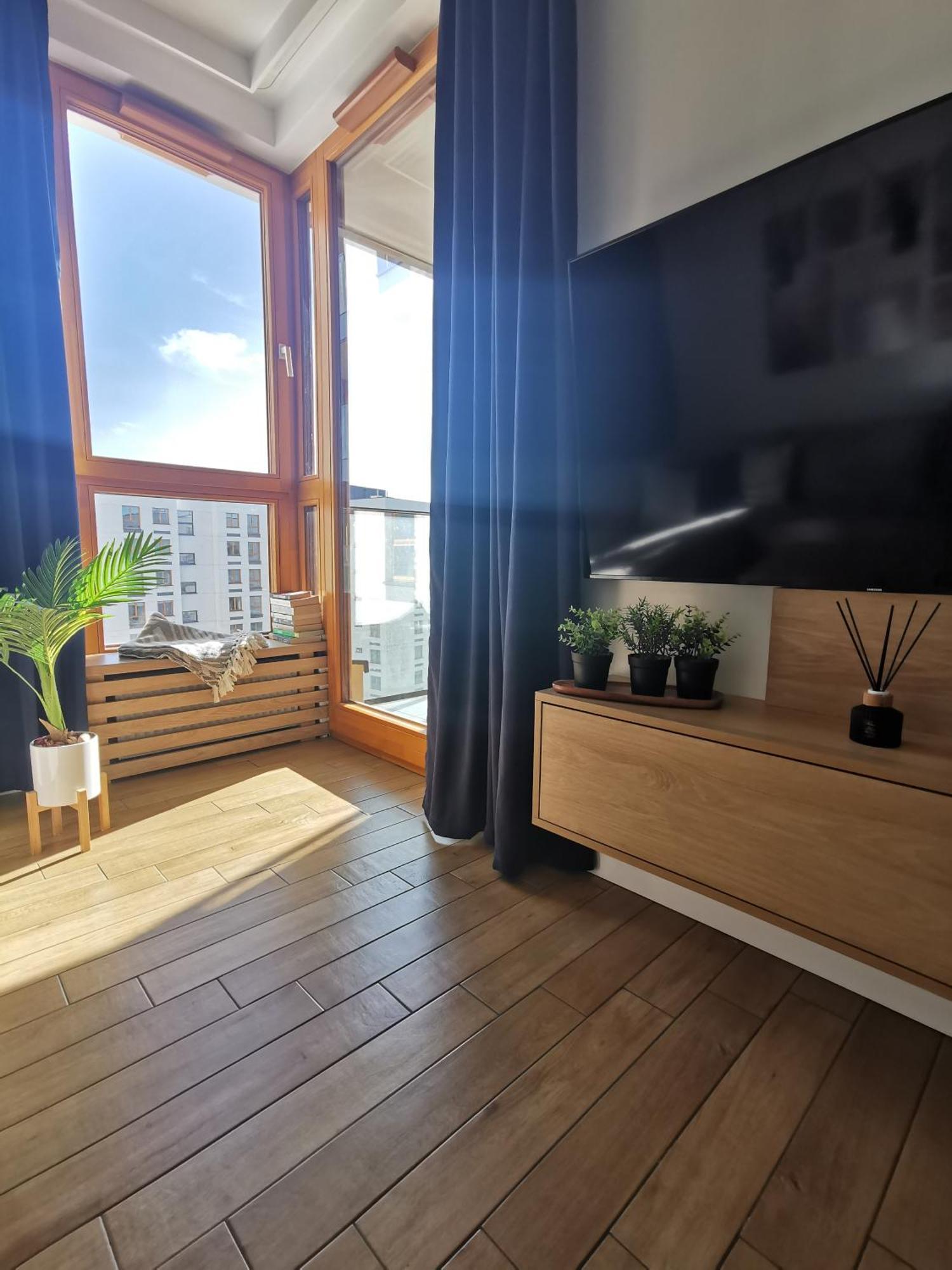 Wola Blue Modern Apartment วอร์ซอ ภายนอก รูปภาพ